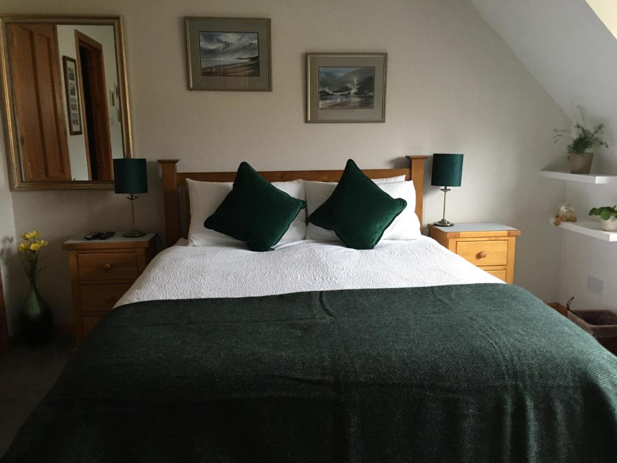 Taigh Pa Bed and Breakfast Uig  Eksteriør billede