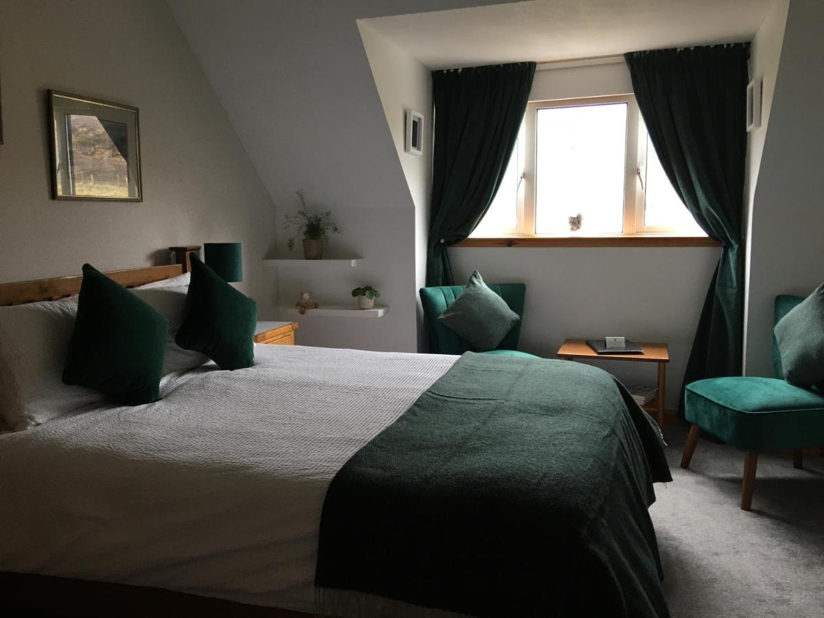 Taigh Pa Bed and Breakfast Uig  Eksteriør billede
